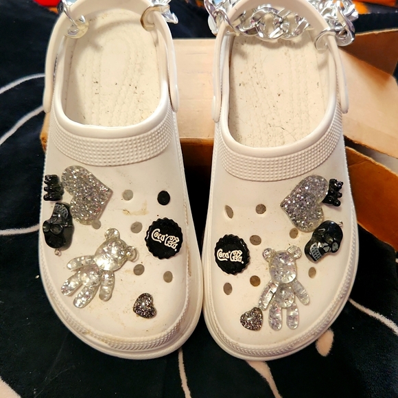 Shoes - White cushion bedazzled slides. Size 7